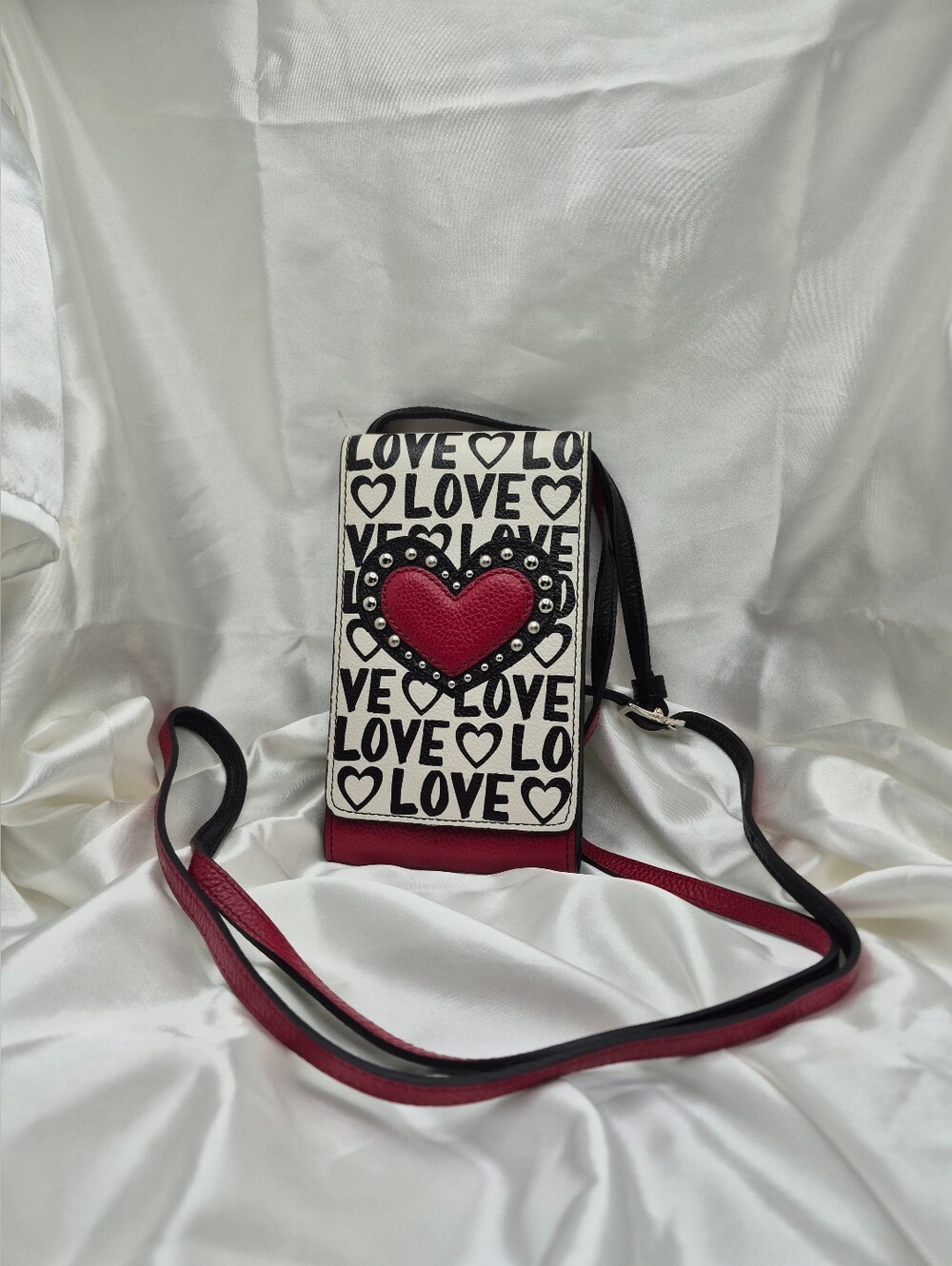 Brighton LOVE Pattern Crossbody Phone Bag with Red Heart Accent 5 Cards